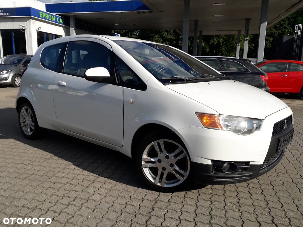 Mitsubishi Colt CZ3 1.3 Invite - 31