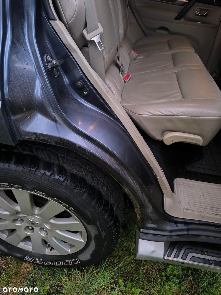 Mitsubishi Pajero 3.2 DID Intense - 11