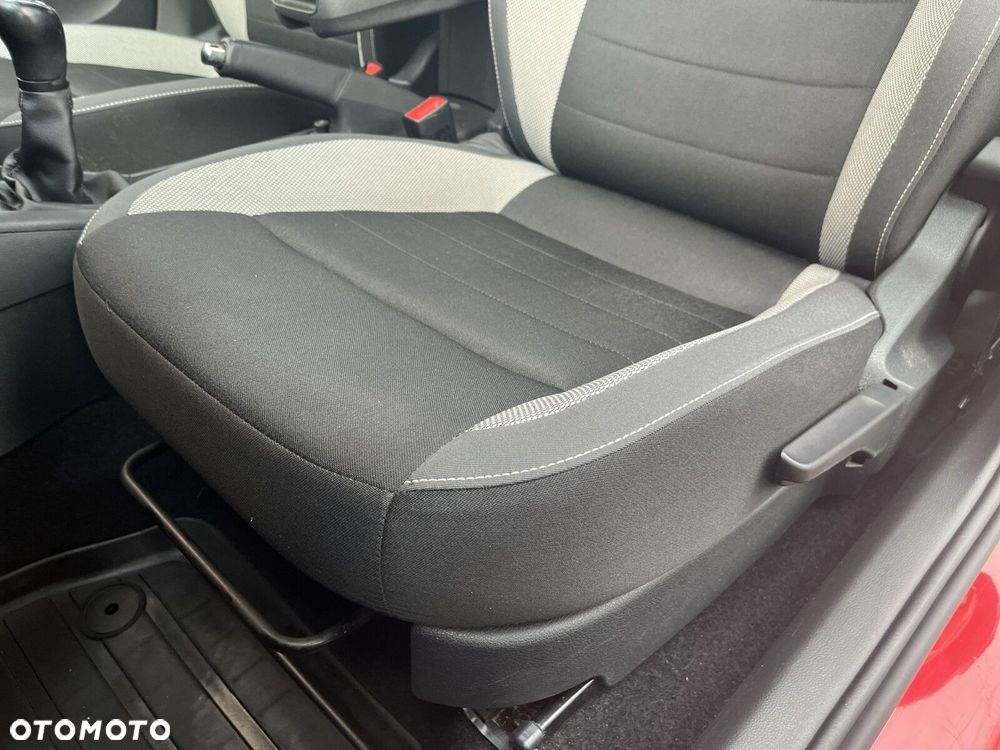 Skoda RAPID 1.0 TSI Ambition - 12