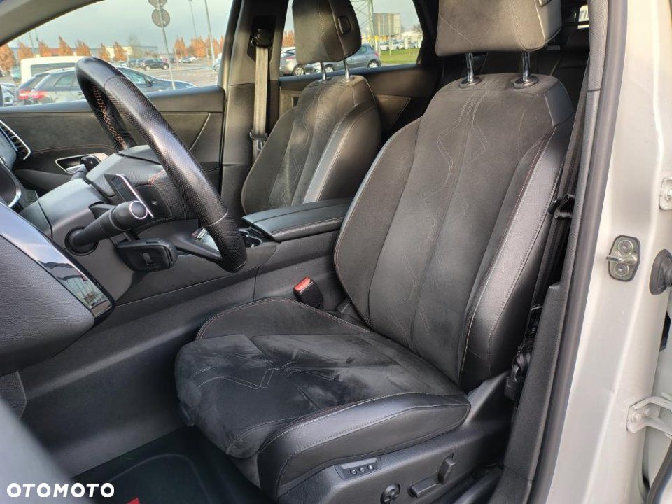 DS Automobiles DS 7 Crossback - 19