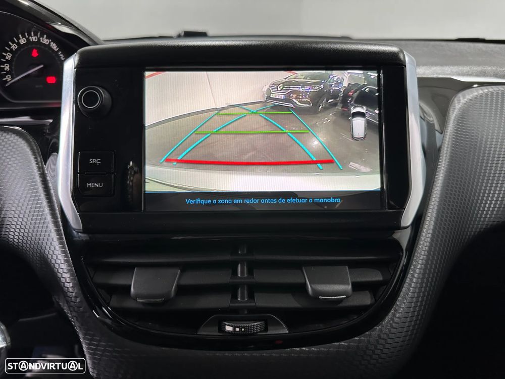 Peugeot 208 1.2 PureTech Style - 30