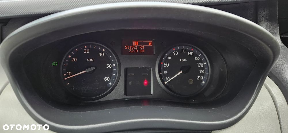 Renault Trafic - 30