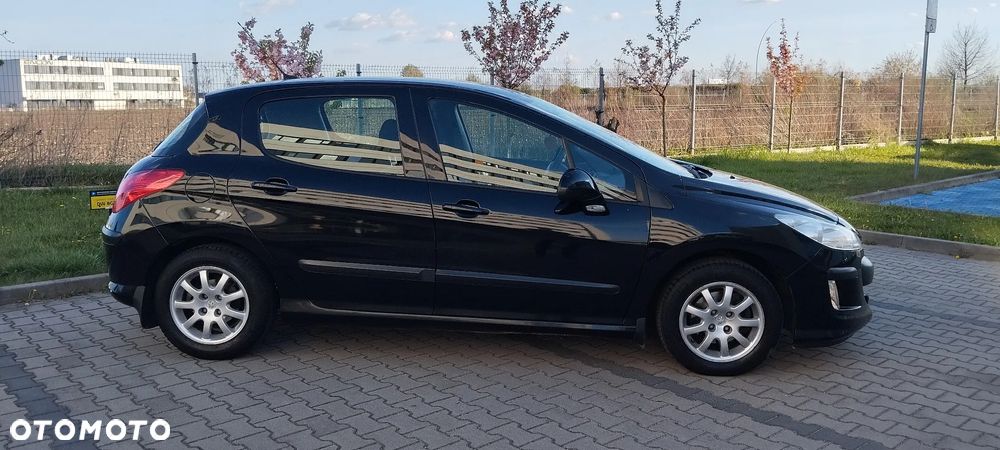 Peugeot 308 1.6 HDi Trendy Navtech - 6