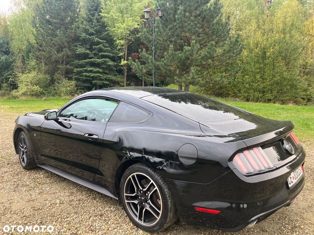 Ford Mustang 2.3 EcoBoost - 3