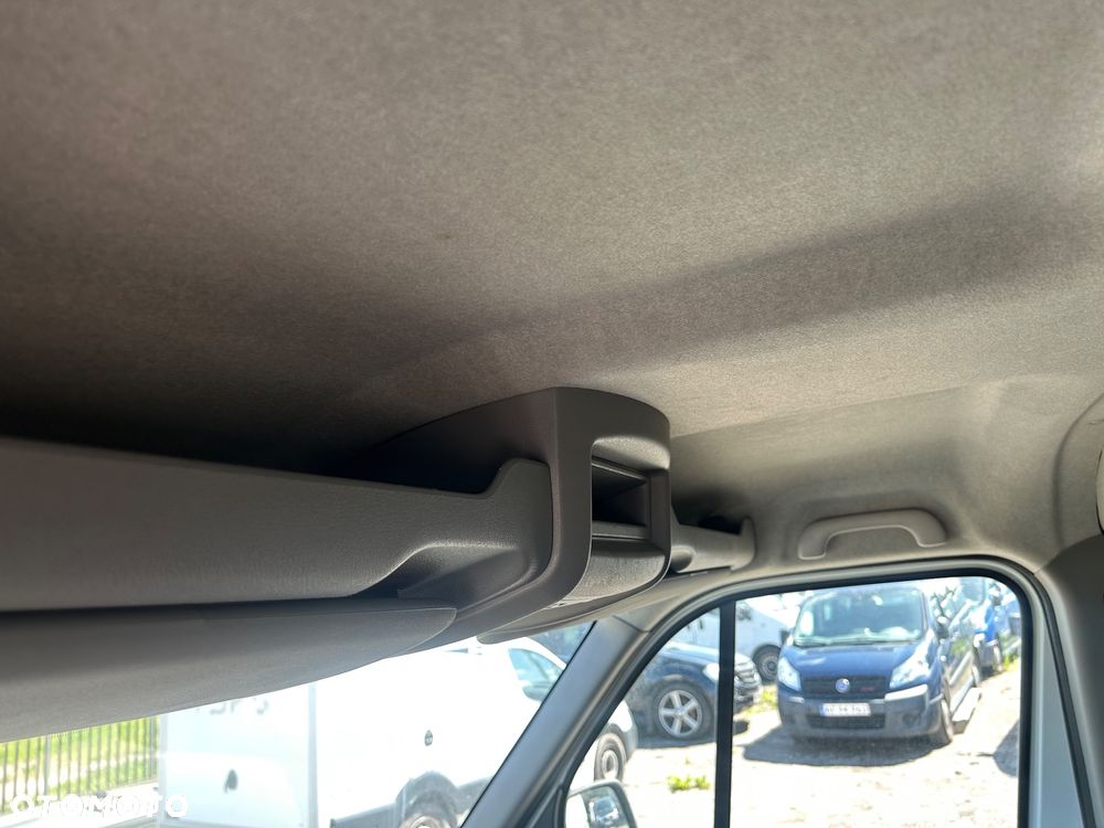 Renault Master - 11