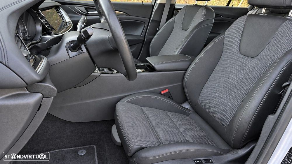 Opel Insignia Grand Sport 1.5 - 17