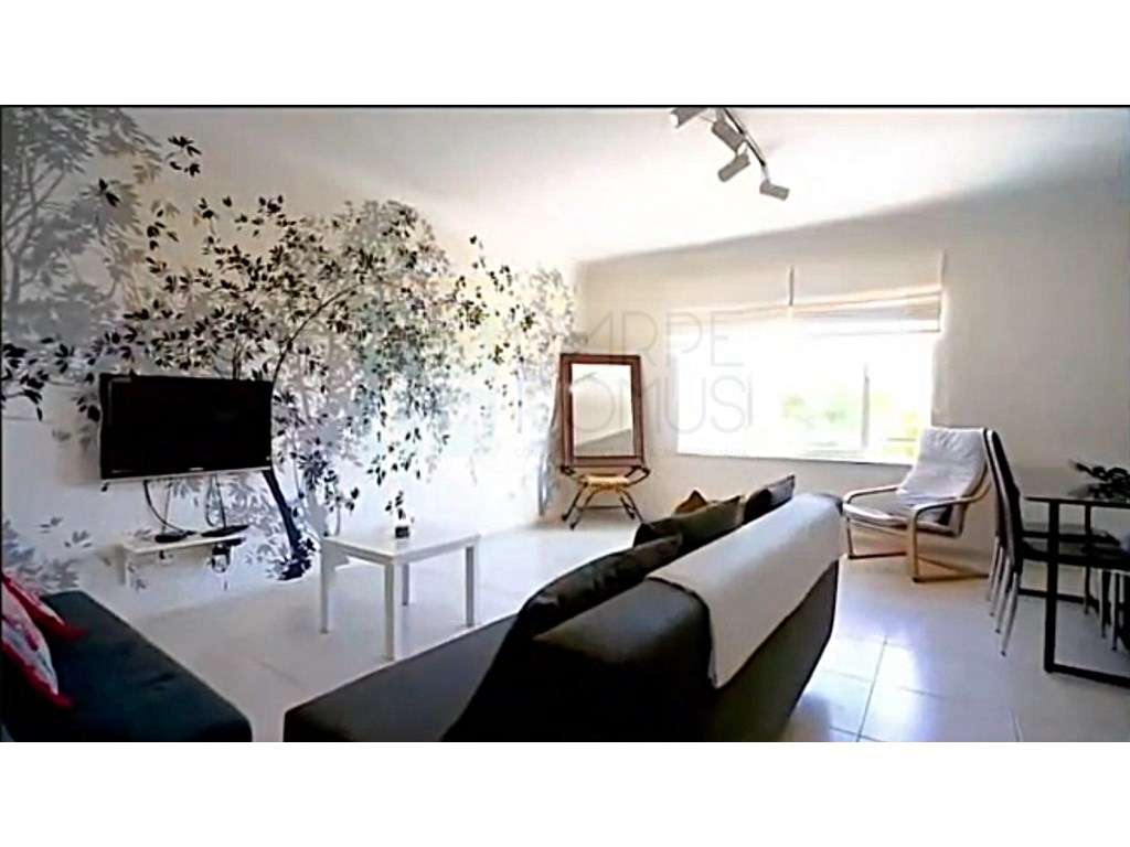 Apartamento T2 com terraço e garagem em Tavira - Grande imagem: 4/16