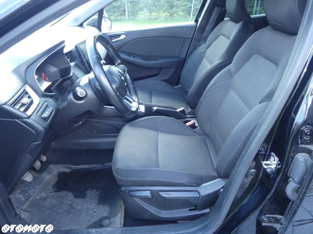 Renault Clio - 15