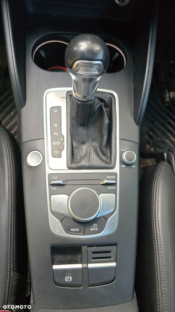 Audi A3 ver-1-4-tfsi-cylinder-on-demand-ultra-s-tronic - 19