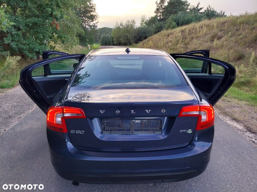 Volvo S60 DRIVe Kinetic - 35