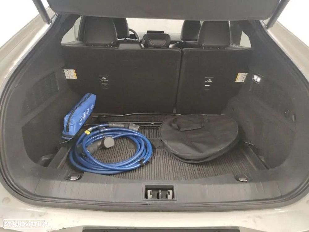Ford Mustang Mach-E 75.7 kWh Base - 7