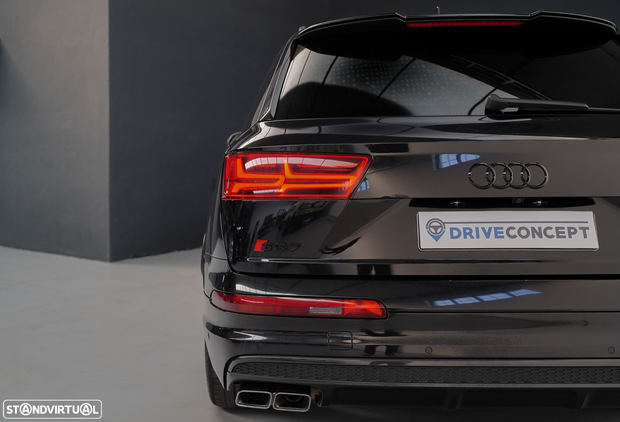 Audi SQ7 4.0 TDI V8 quattro Tiptronic 7L - 33