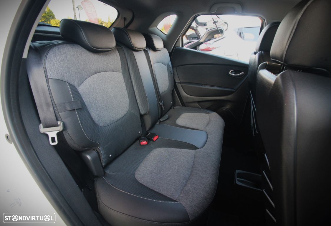 Renault Captur - 25