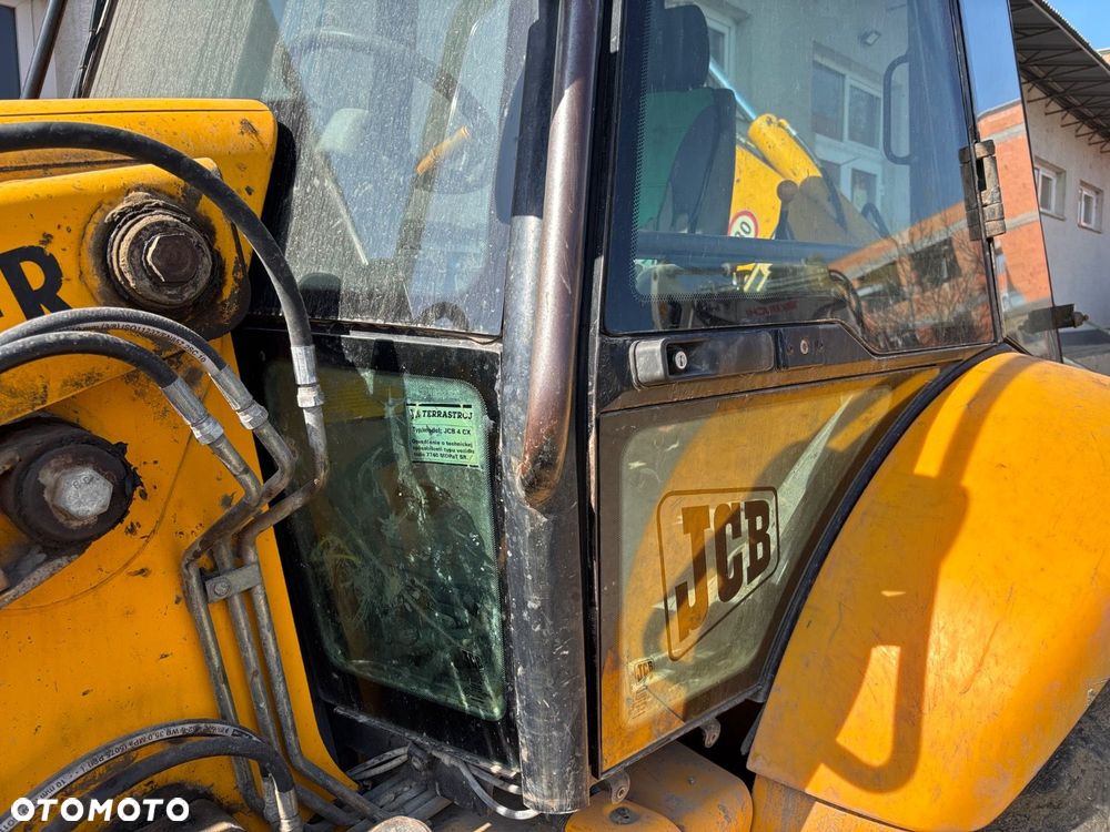 JCB 4Cx 4X4 - 30