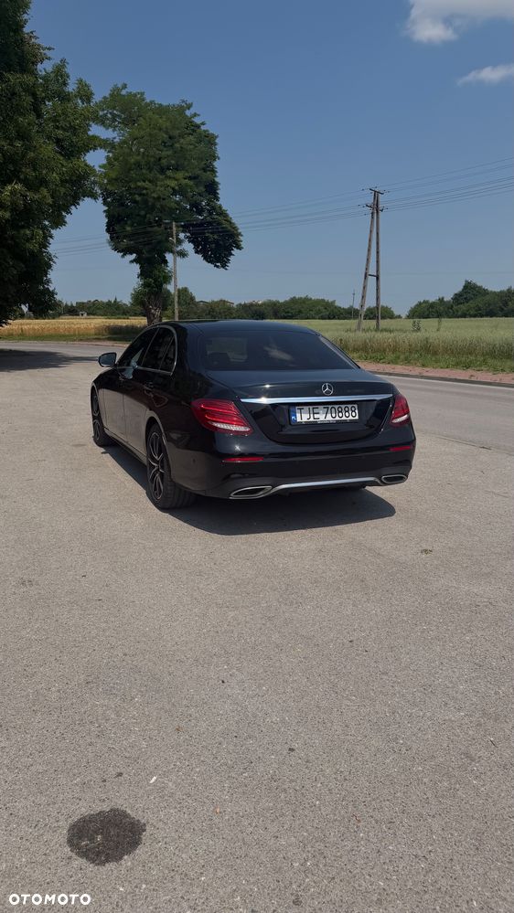 Mercedes-Benz Klasa E 220 d 9G-TRONIC Sportstyle Edition - 5