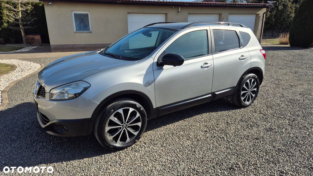 Nissan Qashqai 2.0 Tekna Premium CVT - 3