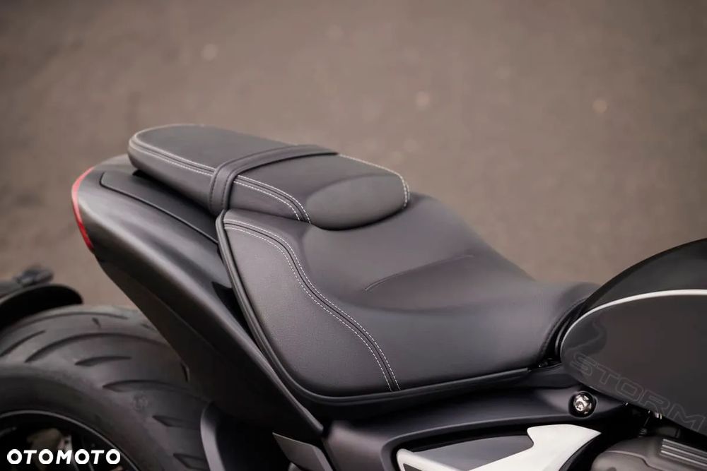 Triumph Rocket - 20
