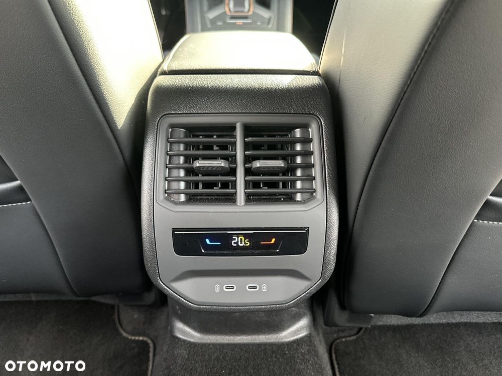 Cupra Leon Sportstourer - 38