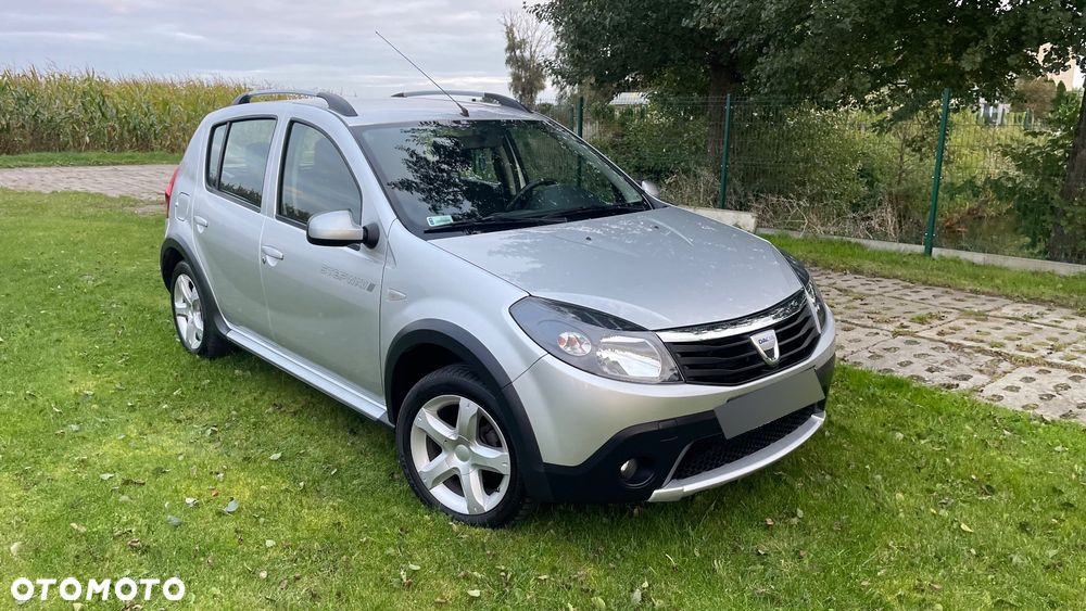 Dacia Sandero 1.6 Laureate - 8