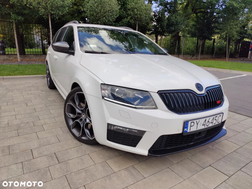 Skoda Octavia 2.0 TDI RS DSG - 1