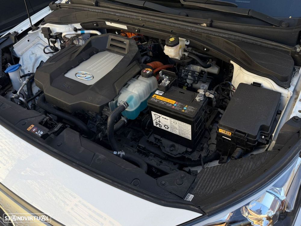 Hyundai Ioniq - 41
