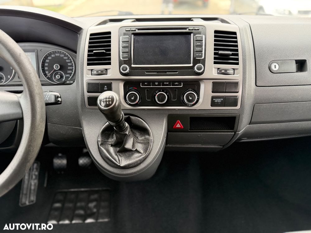 Volkswagen Transporter - 10