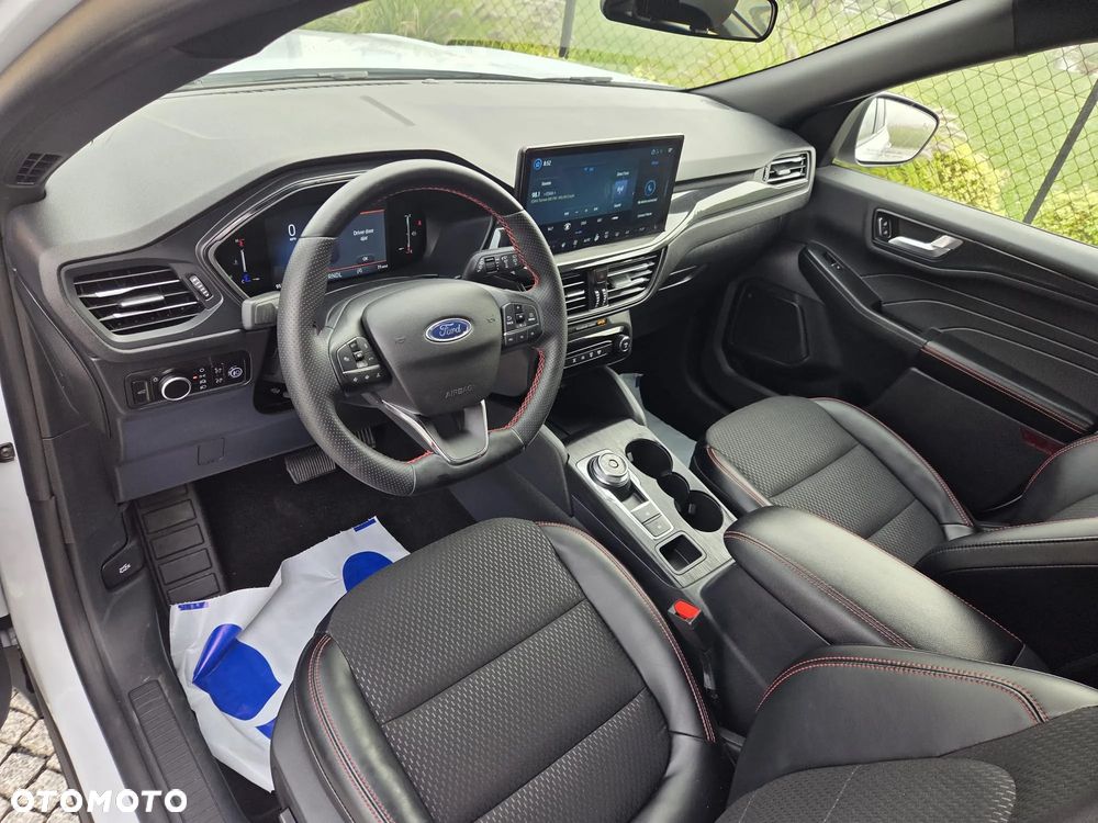 Ford Kuga - 29