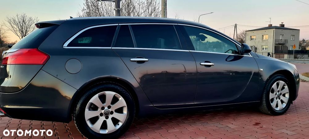 Opel Insignia - 10