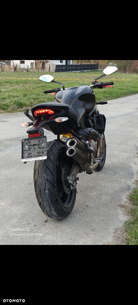 Ducati Monster - 25
