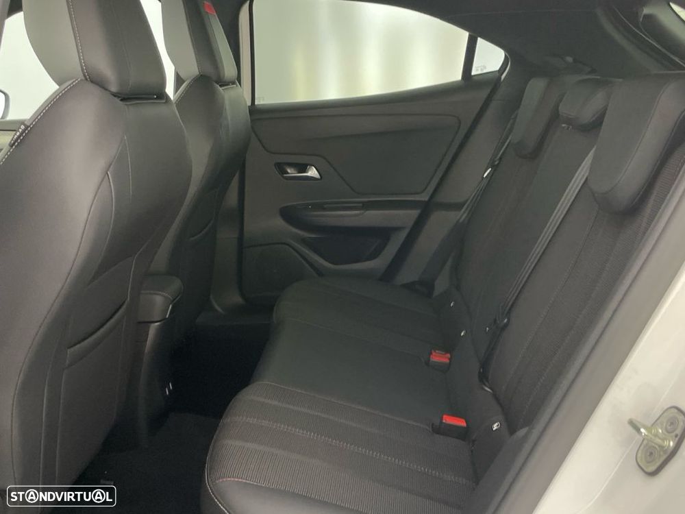 Opel Mokka 1.2 T GS Line - 12