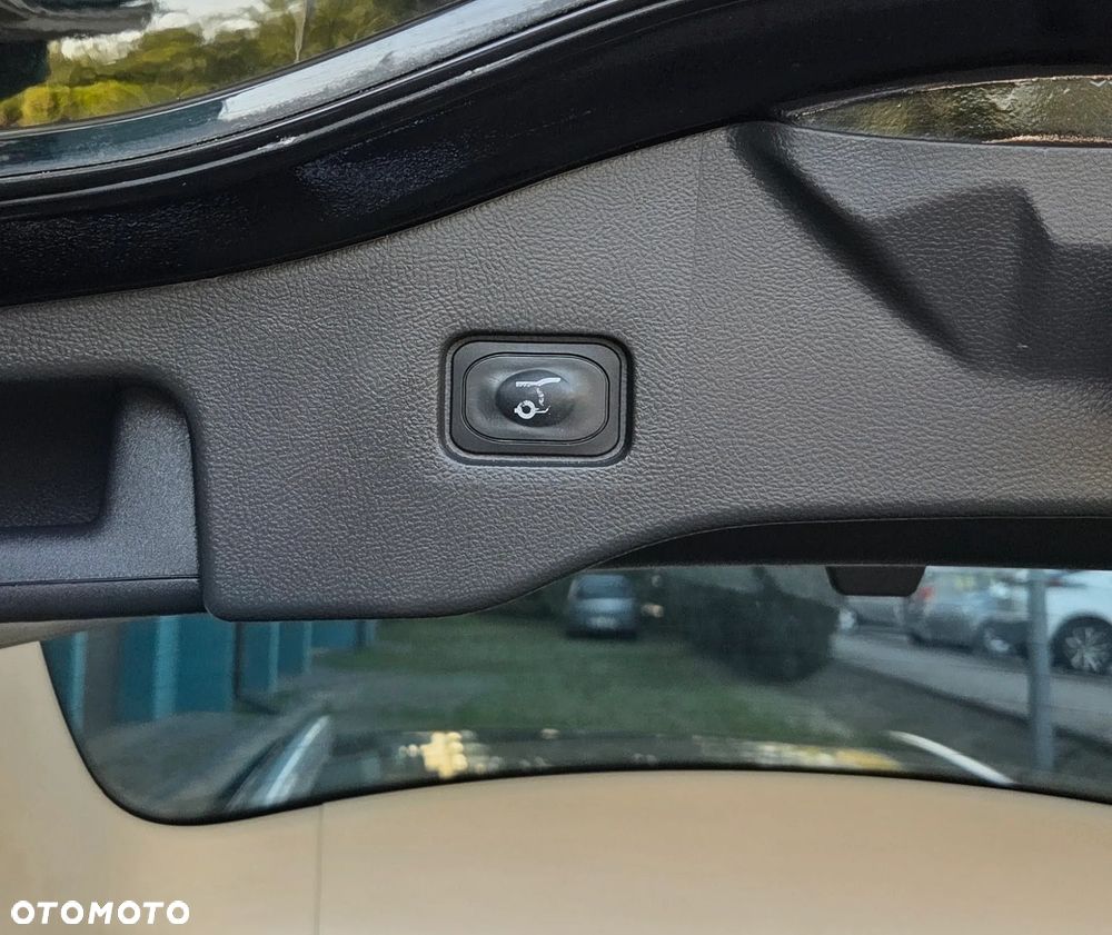 Ford Mondeo 2.0 EcoBlue Titanium - 16