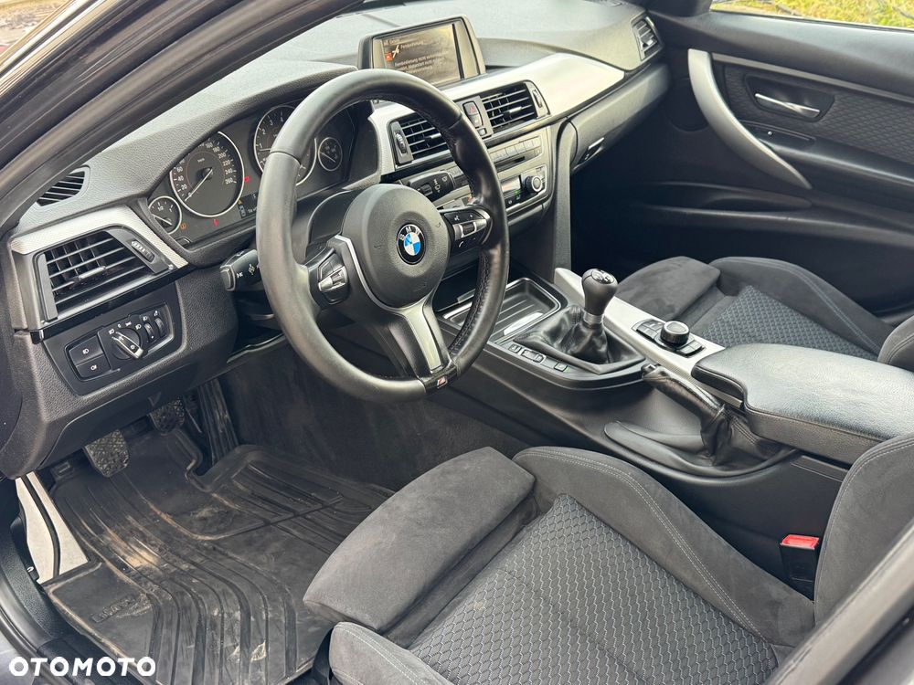 BMW Seria 3 3er Touring Sport Line - 15
