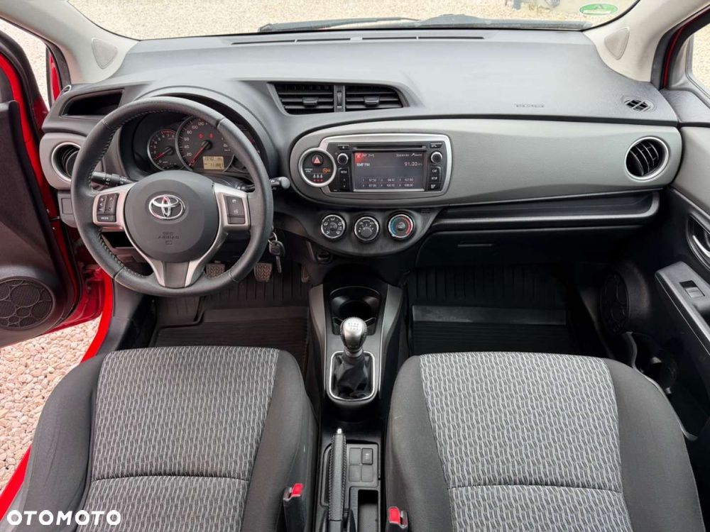 Toyota Yaris - 6