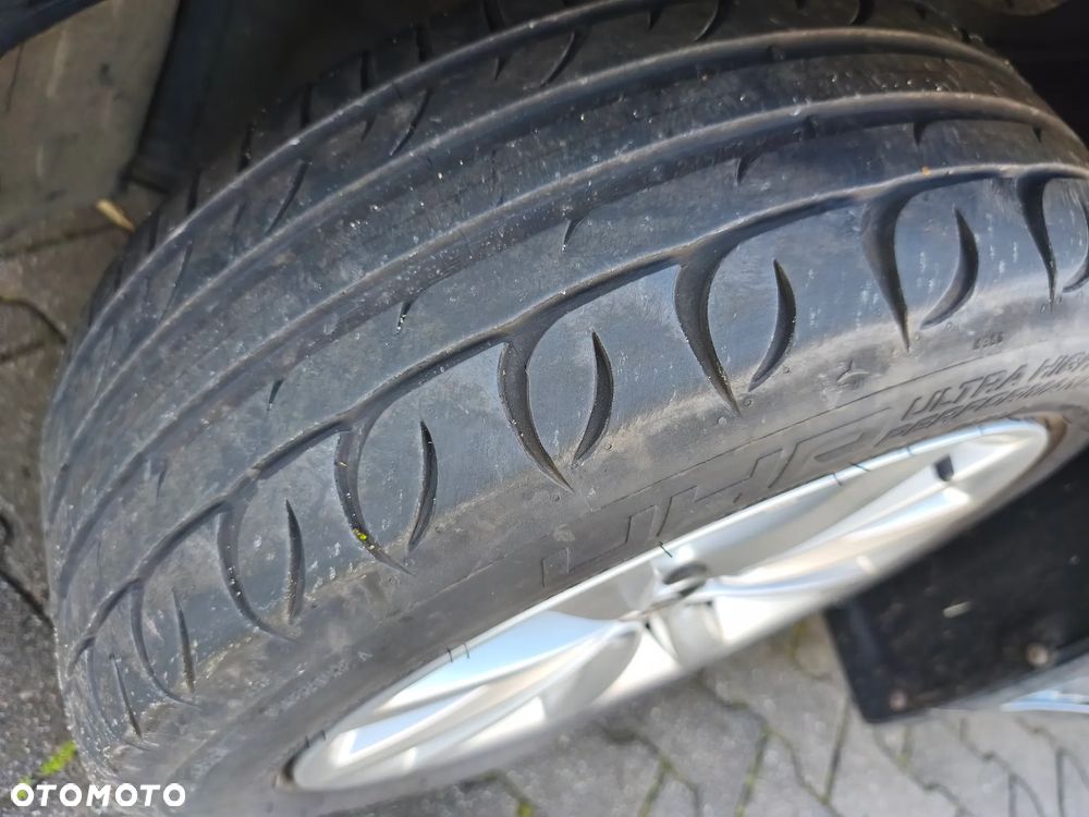 Hyundai i40 1.7 CRDi Comfort + - 40