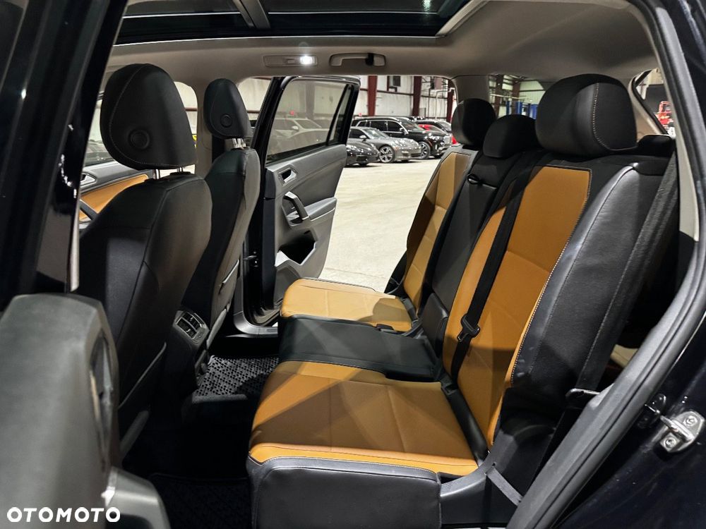 Volkswagen Tiguan - 9