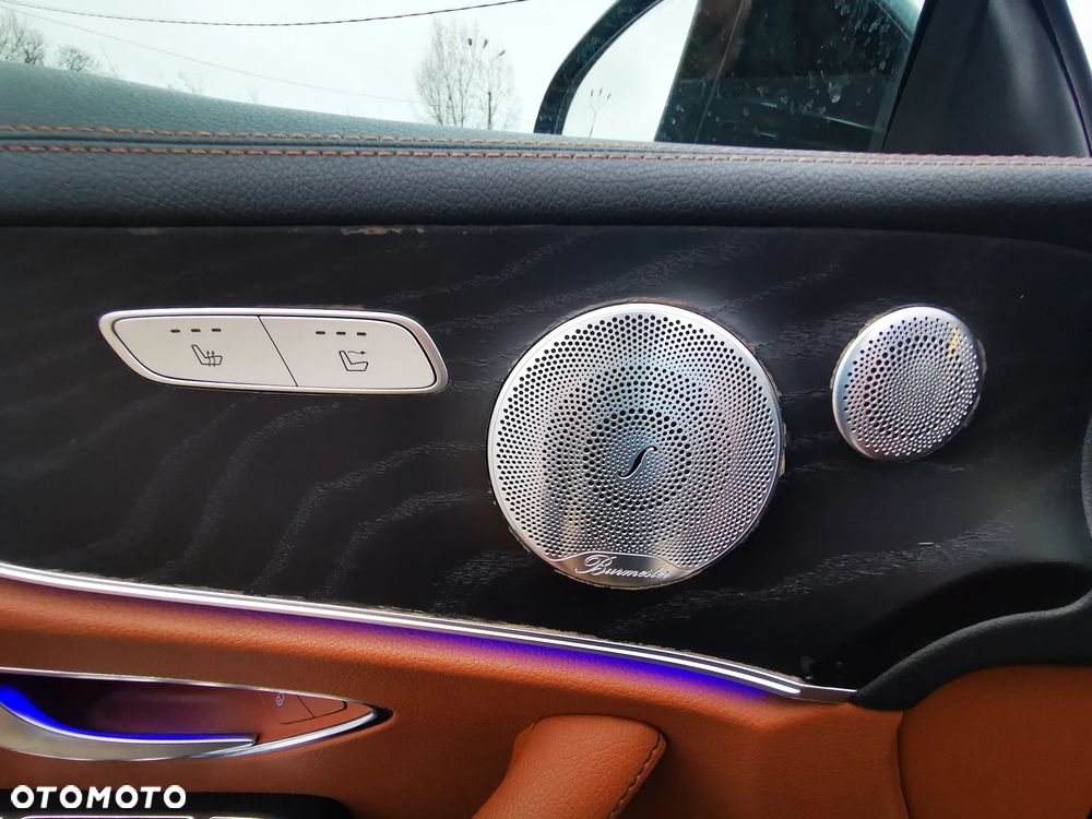 Mercedes-Benz Klasa E 300 9G-TRONIC Avantgarde - 6