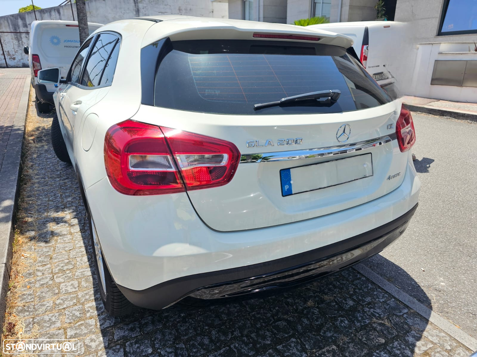 Mercedes-Benz GLA 200 (CDI) d 4Matic 7G-DCT - 4