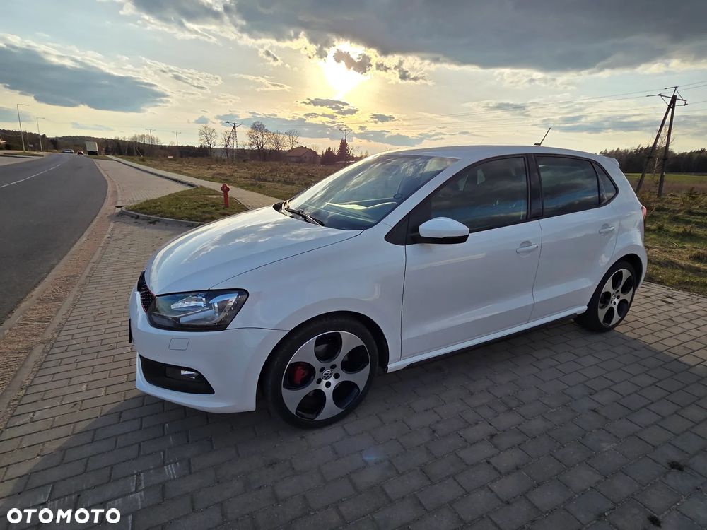 Volkswagen Polo 1.4 TSI GTI DSG - 8