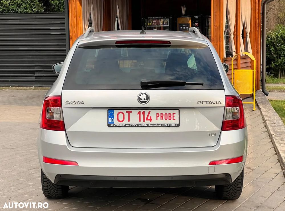 Skoda Octavia 1.6 TDI Premium Edition - 15
