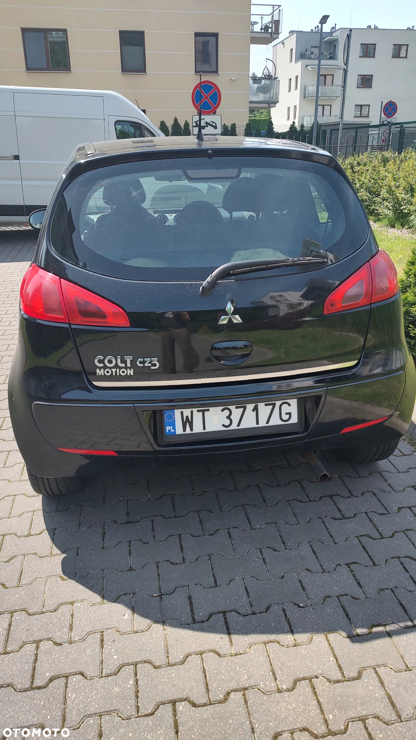 Mitsubishi Colt - 4