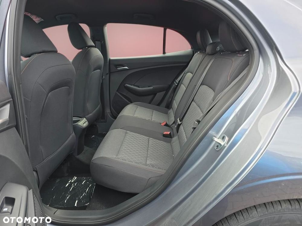 MG MG3 1.5 Excite - 10