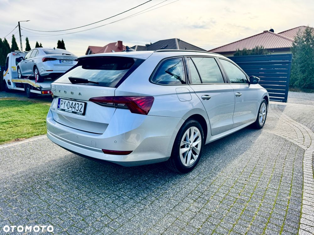 Skoda Octavia 2.0 TDI Style - 6
