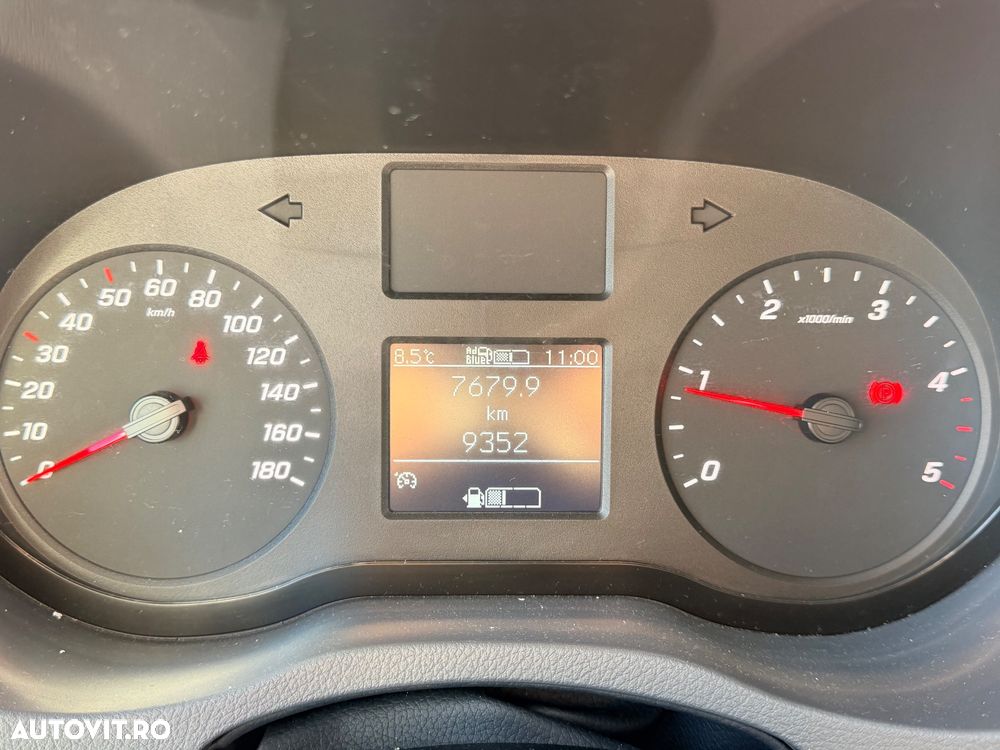 Mercedes-Benz Sprinter 317 - 8