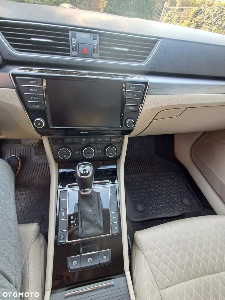 Skoda Superb - 20