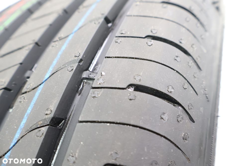 OPONY GOODYEAR EFFICIENT GRIP PERFORMANCE 2 215/55/16 - 10