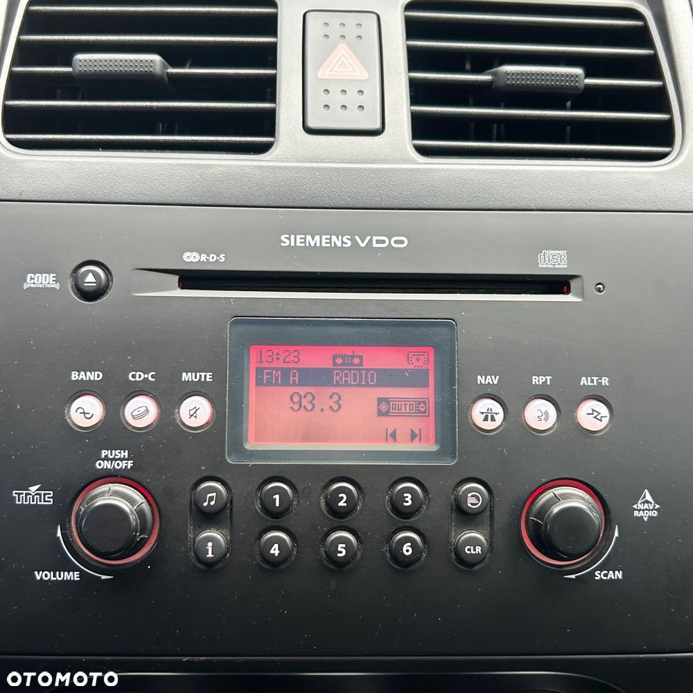 Suzuki SX4 1.6 VVT 4x4 Comfort - 22