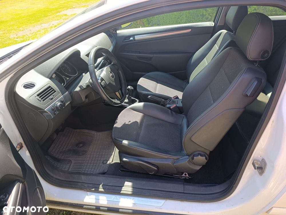 Opel Astra 1.6 - 15