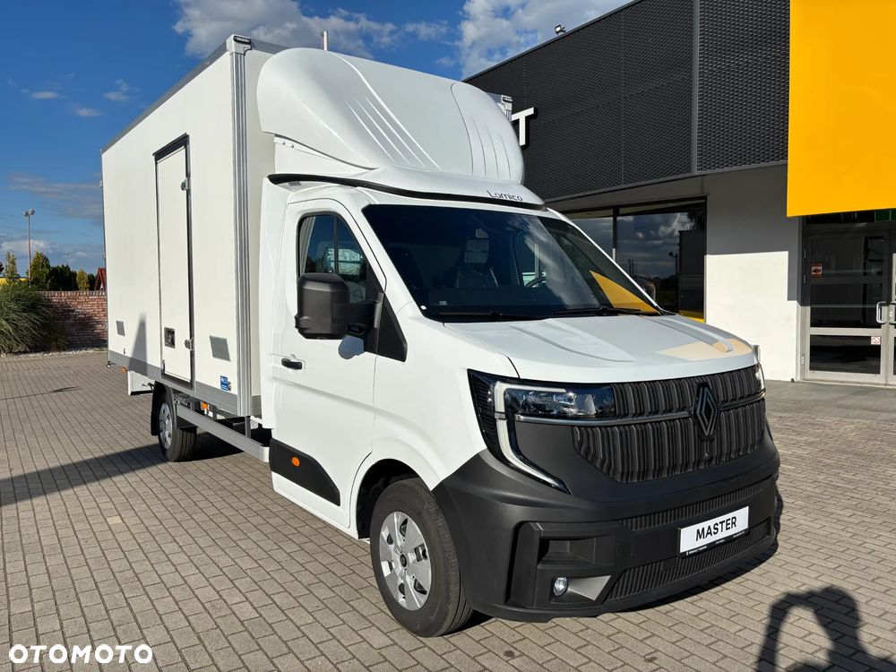 Renault Nowy Master