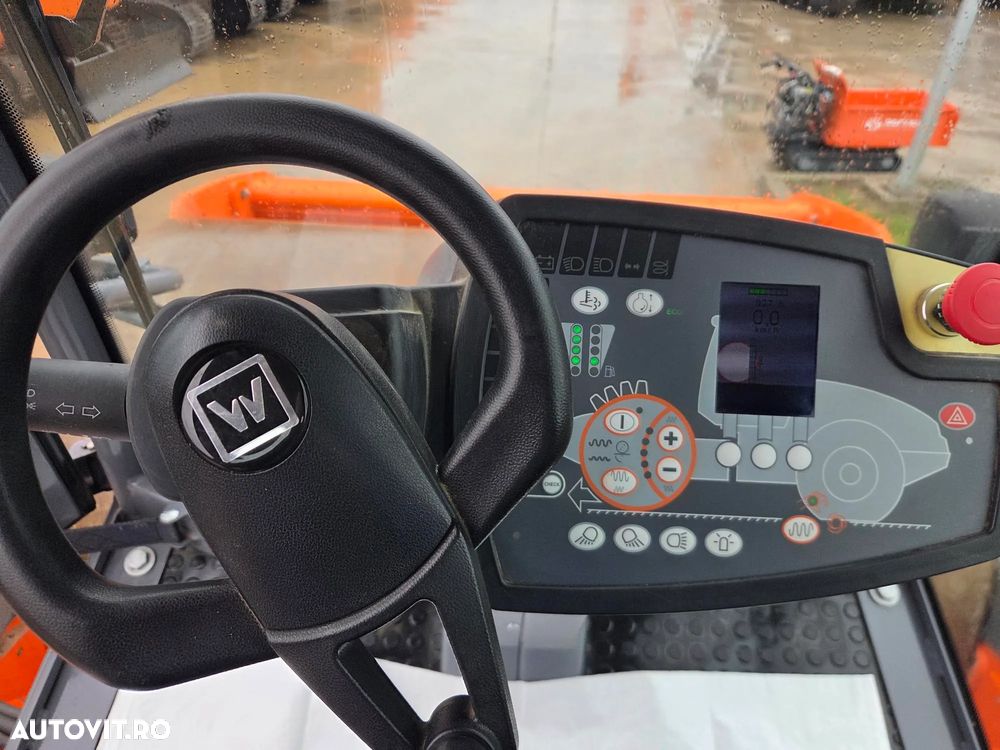 Hamm H11i, 2019, 927h, 13,2 tone, latime tamburi 2,1m, produs in GERMANIA, motor DEUTZ 115CP, Aer conditionat, Lungime 5,9m, anv 90% ok, posibilitate leasing, PROMOTIE 69.900 EUR+Tva - 26