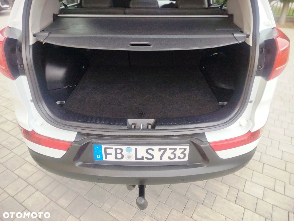 Kia Sportage 2,0 CRDI AWD Spirit - 12